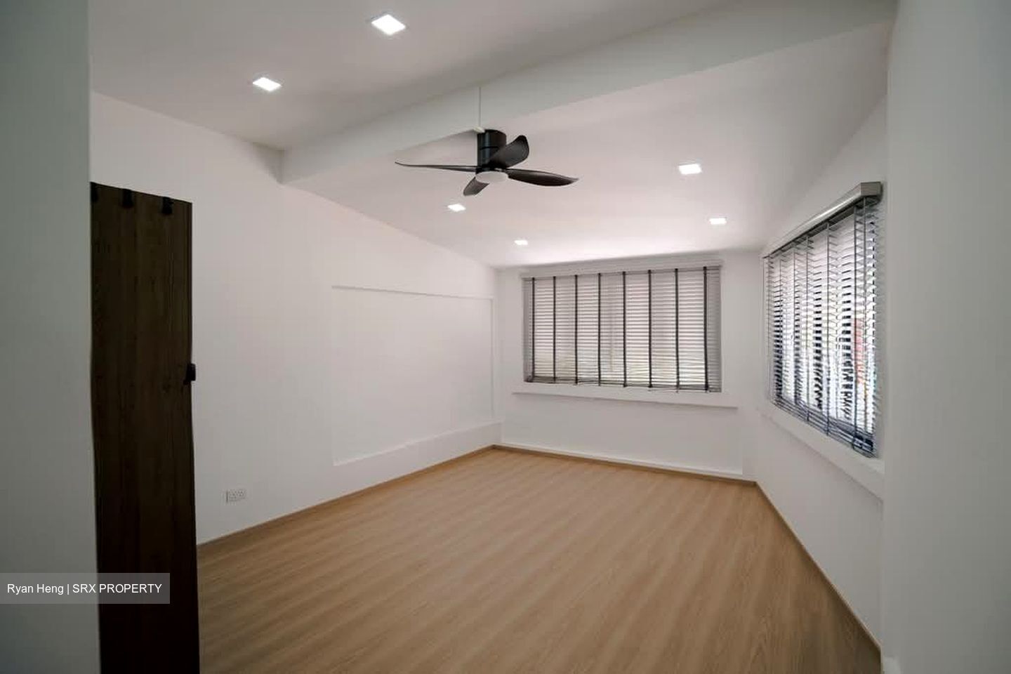 Karikal Lane (D15), Terrace #553812421